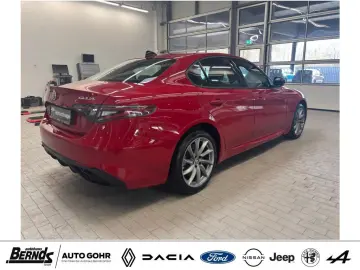 ALFA ROMEO Giulia 2.0 Turbo 16V AT8-Q4 Sprint