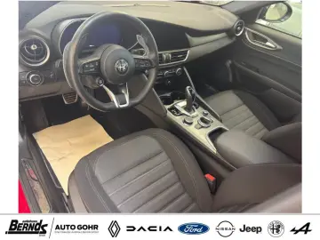 ALFA ROMEO Giulia 2.0 Turbo 16V AT8-Q4 Sprint