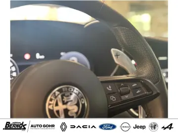 ALFA ROMEO Giulia 2.0 Turbo 16V AT8-Q4 Sprint