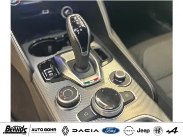 ALFA ROMEO Giulia 2.0 Turbo 16V AT8-Q4 Sprint
