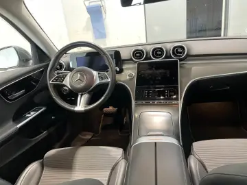 MERCEDES-BENZ C 200 d Avantgarde Key LED Lane Navi