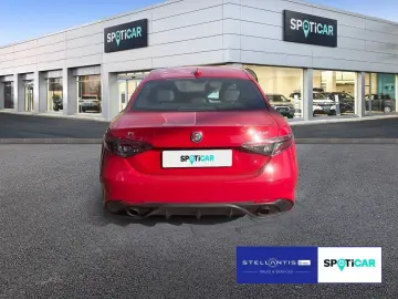 ALFA ROMEO Giulia 2.0 Veloce Q4 ACC SHZ NAVI