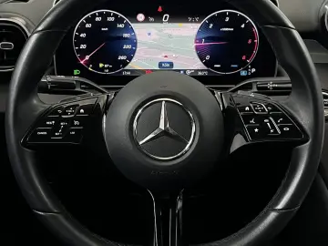 MERCEDES-BENZ C 200 d Avantgarde 9G-TRONIC