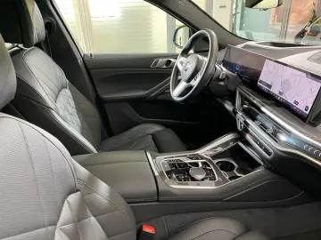 BMW X6 xDrive30d M Sport Massage