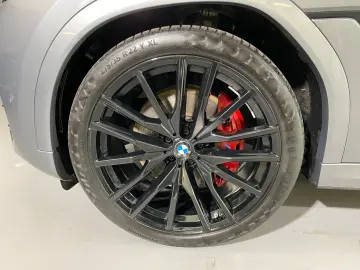 BMW X6 xDrive30d M Sport Massage