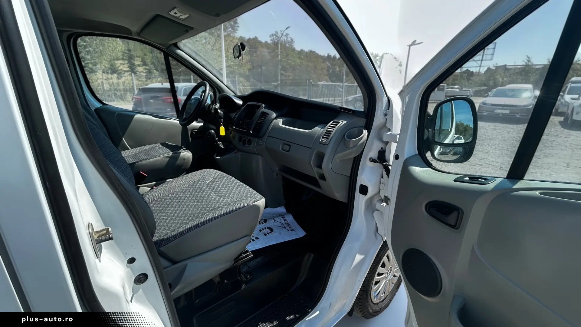 Renault Trafic Kasten L2H1 2 0 dCi