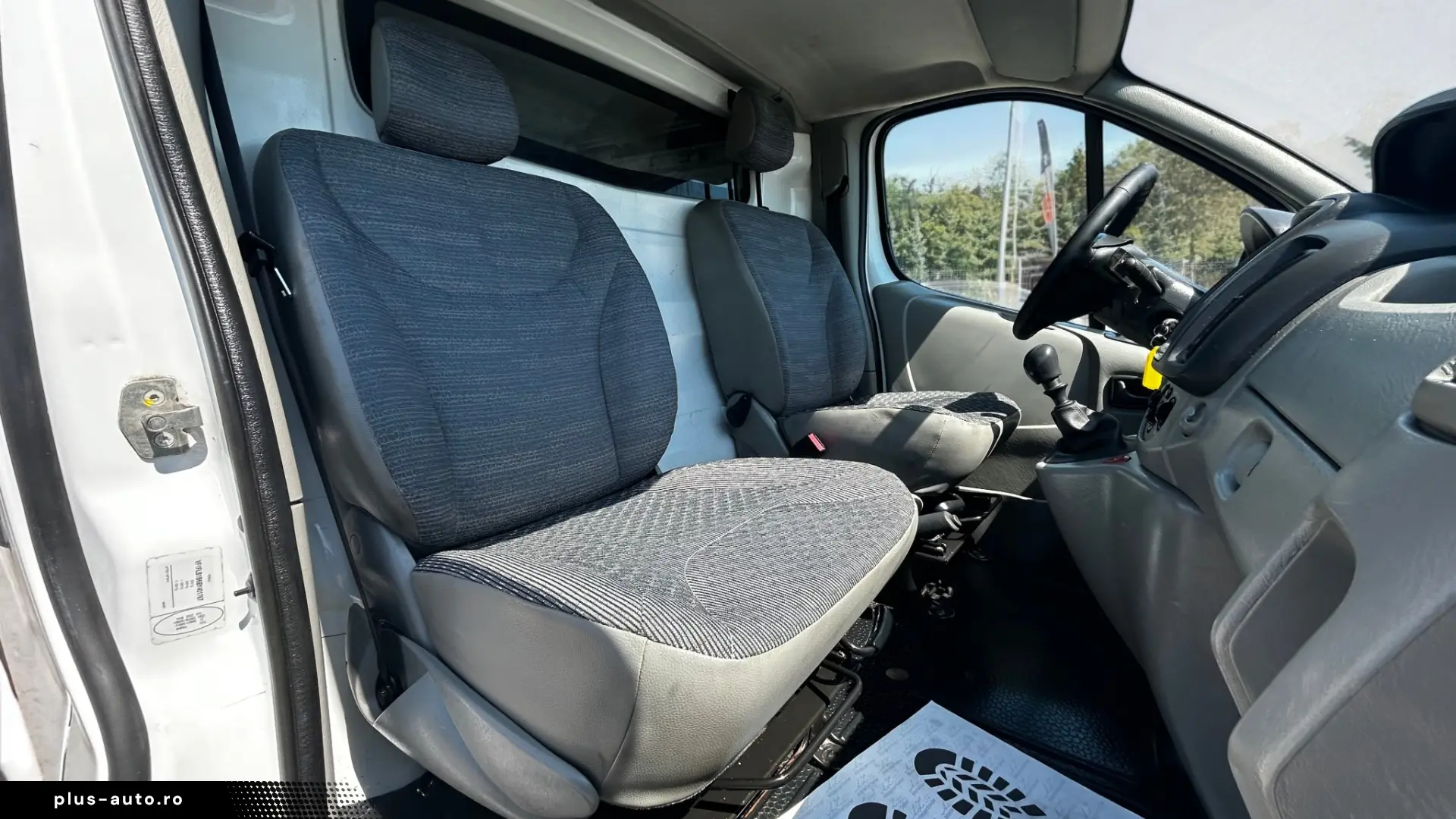 Renault Trafic Kasten L2H1 2 0 dCi