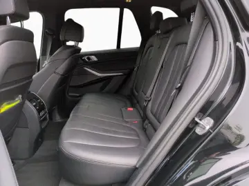 BMW X5 xD30d M SPORT Laser DAPr HUD Pano H K AHK 21