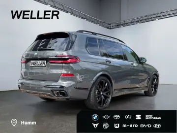BMW X7 M60 i xDr M Sport Pro  B&W PanoSky StHz Softc