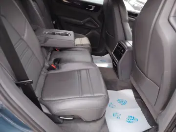 Porsche Cayenne S   Matrix LED   PANO    21    AHK