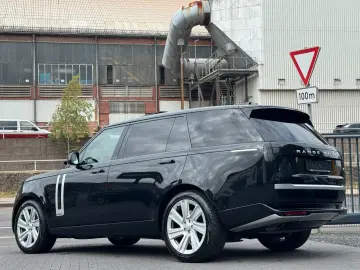LAND ROVER Range Rover 4.4 P530 Long Autobio. Pano Head Up