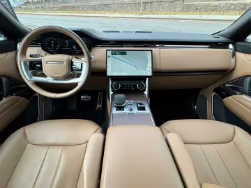 LAND ROVER Range Rover 4.4 P530 Long Autobio. Pano Head Up