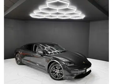 PORSCHE Taycan Performance Batterie   Sport Chrono   Pan