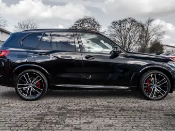 BMW X5 xDrive40i M-Paket Laser Navi