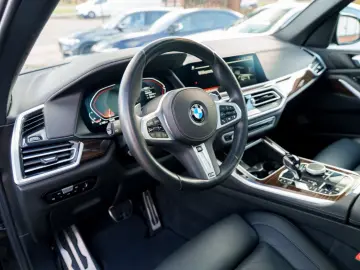 BMW X5 xDrive40i M-Paket Laser Navi