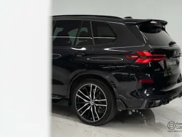 BMW X5 xDrive50e hybrid M-Performance bodykit!