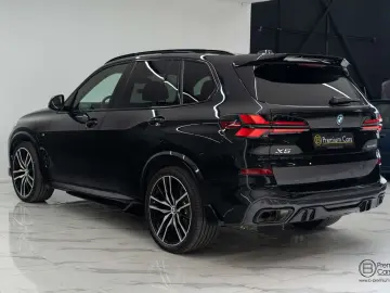 BMW X5 xDrive50e hybrid M-Performance bodykit!