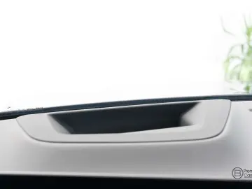 BMW X5 xDrive50e hybrid M-Performance bodykit!