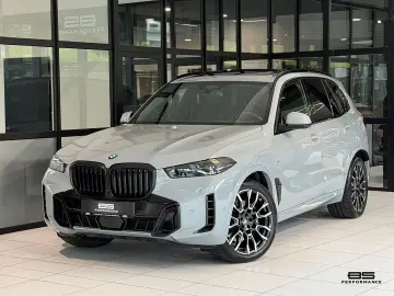 BMW X5 30d xD  M-PAKET INDIVIDUAL HUD PANO 7-SITZE