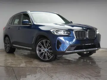 BMW X3 30e xDrive Leder Temp Kamera HUD Virtual H&K