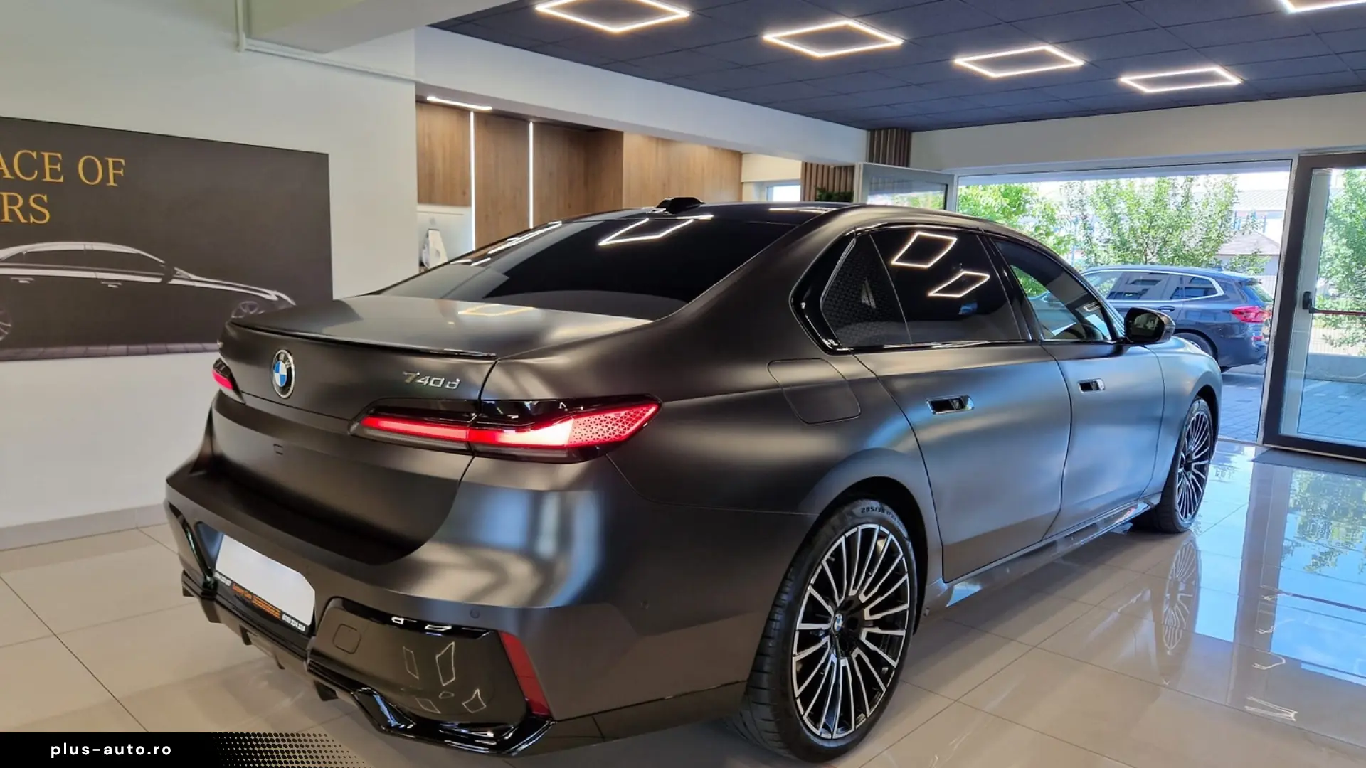 BMW Seria 7 740d XDrive pachet M 2026