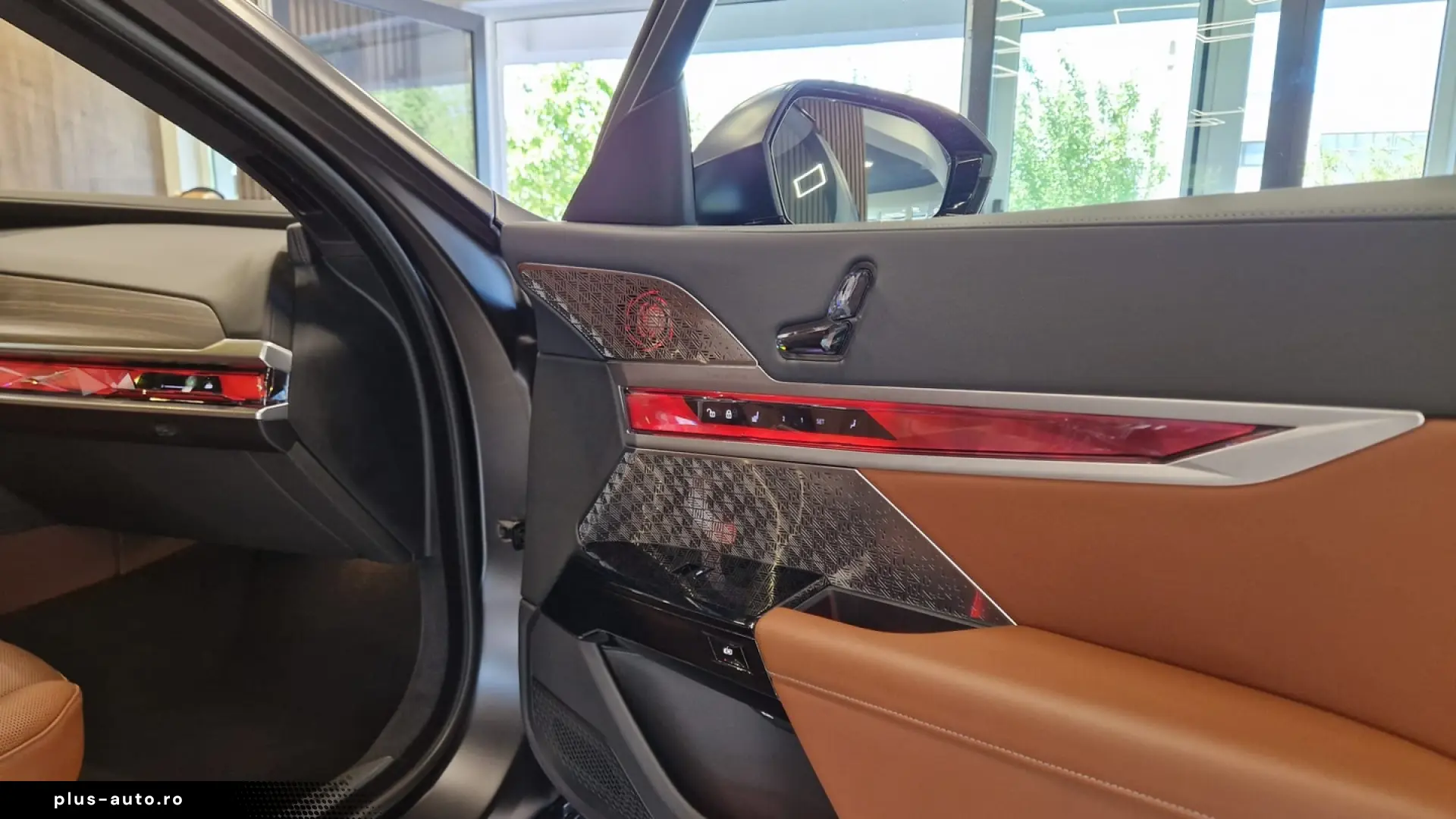BMW Seria 7 740d XDrive pachet M 2026