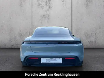 PORSCHE Taycan GTS Active-Ride