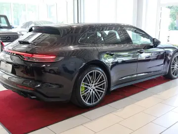 PORSCHE Panamera Sport Turismo 4 S E-Hybrid Panorama