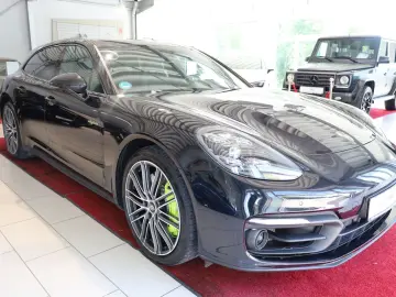 PORSCHE Panamera Sport Turismo 4 S E-Hybrid Panorama
