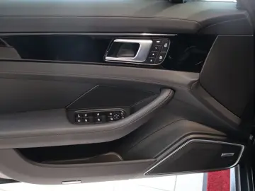PORSCHE Panamera Sport Turismo 4 S E-Hybrid Panorama