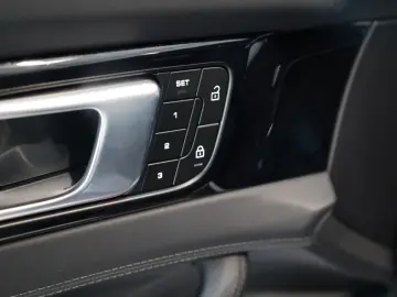 PORSCHE Panamera Sport Turismo 4 S E-Hybrid Panorama