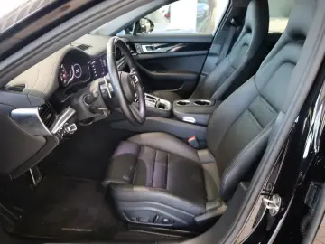 PORSCHE Panamera Sport Turismo 4 S E-Hybrid Panorama