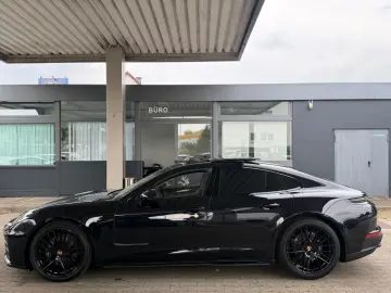PORSCHE Panamera 4  SPORT DESIGN MASSAGE