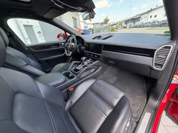 Porsche Cayenne Coupé 3.0 V6 340 CP   PANO