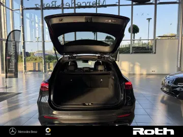 MERCEDES-BENZ GLC 300 AMG Pano AHK Night Winterp Dig…