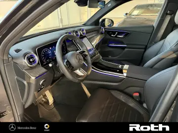 MERCEDES-BENZ GLC 300 AMG Pano AHK Night Winterp Dig…