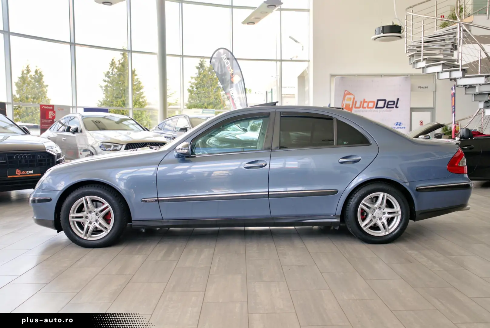 Mercedes-Benz E-Class E200 Kompressor W211 Elegance