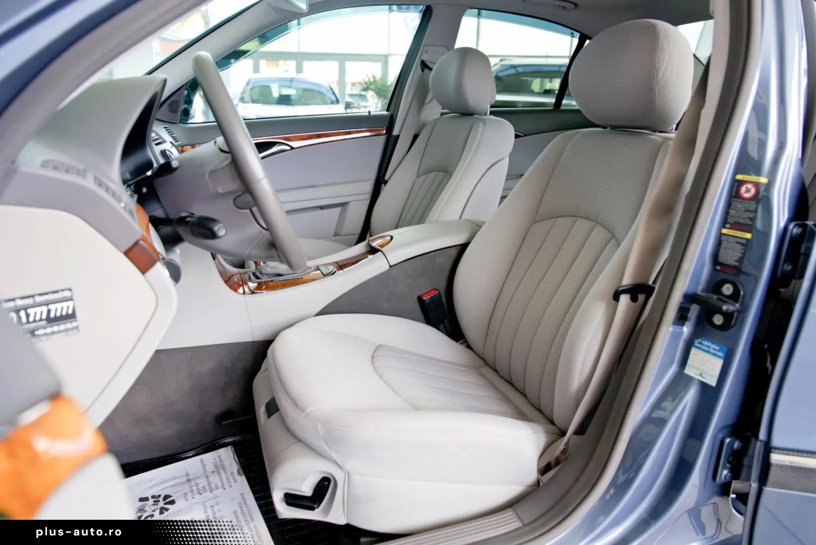 Mercedes-Benz E-Class E200 Kompressor W211 Elegance