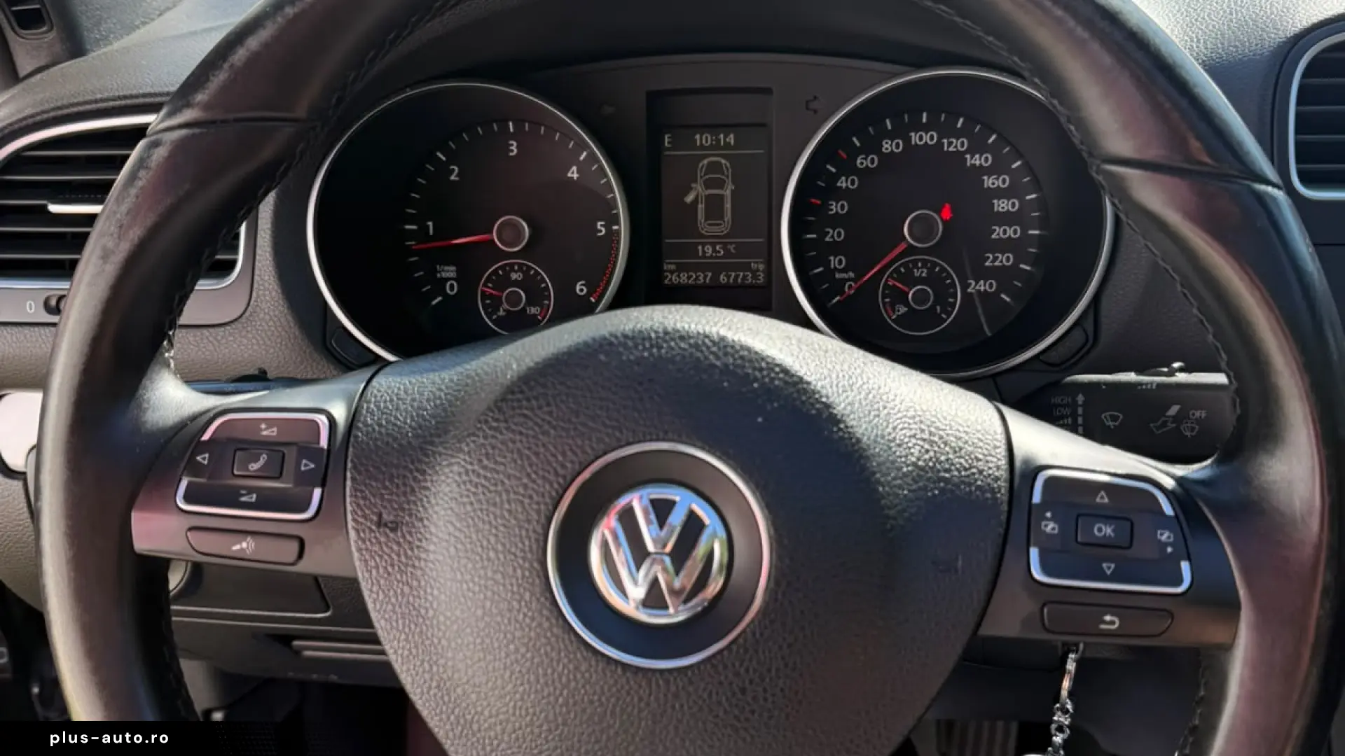 Volkswagen Golf 6 Cabrio 2012 1.6d 105Cp Manual Euro5 Rate