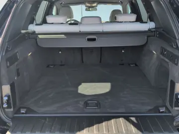 BMW X5 xDrive30d M Sport Beige Interior