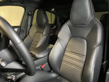 PORSCHE Cayenne E-Hybrid Coupe   el. AHK   HD-Matrix LED