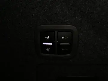 PORSCHE Cayenne E-Hybrid Coupe   el. AHK   HD-Matrix LED