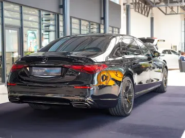 MERCEDES-BENZ S 580 e Maybach Night Series Exklusiv tiefweiß
