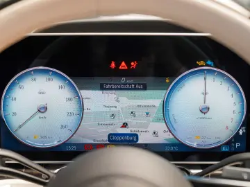 MERCEDES-BENZ S 580 e Maybach Night Series Exklusiv tiefweiß