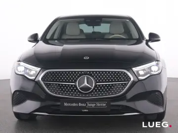 MERCEDES-BENZ E 220 d 4M Avantgarde MBUX DLight Mem …