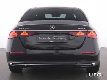 MERCEDES-BENZ E 220 d 4M Avantgarde MBUX DLight Mem …
