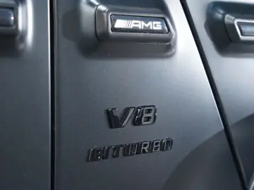 MERCEDES-BENZ AMG G 63 BURMESTER  3D CARBON