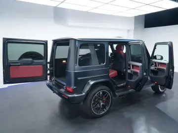 MERCEDES-BENZ AMG G 63 BURMESTER  3D CARBON