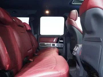 MERCEDES-BENZ AMG G 63 BURMESTER  3D CARBON