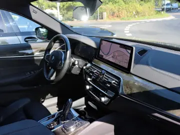 BMW 530e iPerformance xDrive M-Sport  Innovationspak
